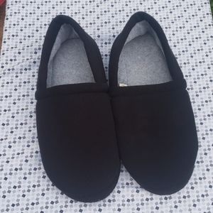 Mens house shoes
